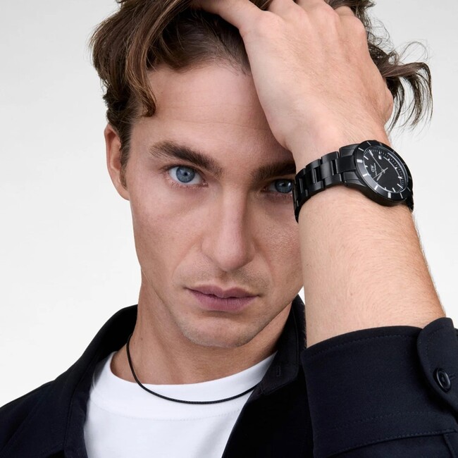Uomo