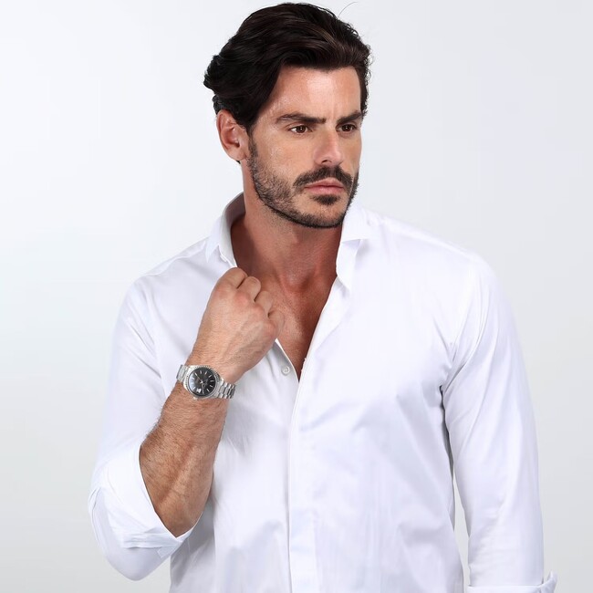 Uomo