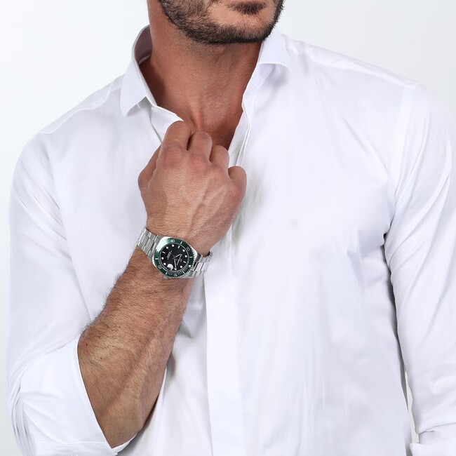 Uomo