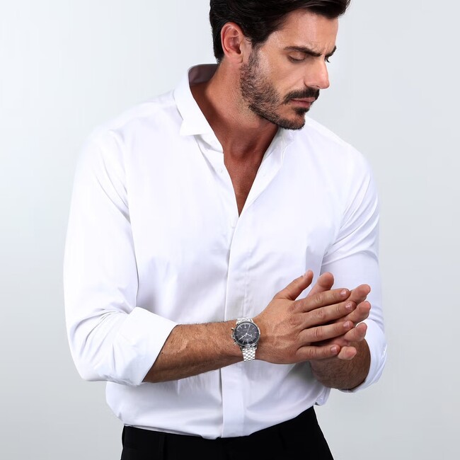 Uomo