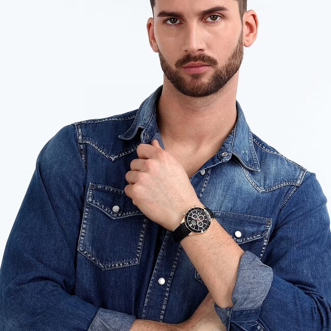 Uomo