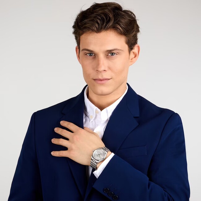 Uomo